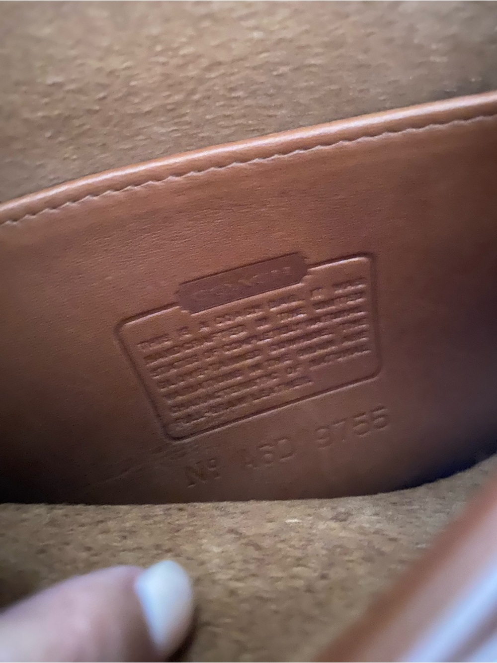 Coach 9755 vintage Brown Leather Crossbody with Gold Turn-Lock - Picture 15 of 16